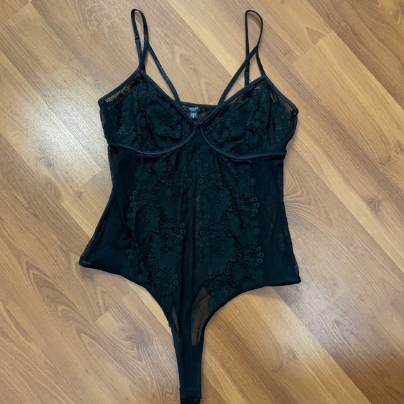 Guess Black Natasha Lace Bodysuit - Picture 4 of 14